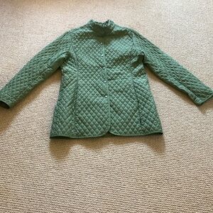 Patagonia. Moss green. Quilted jacket